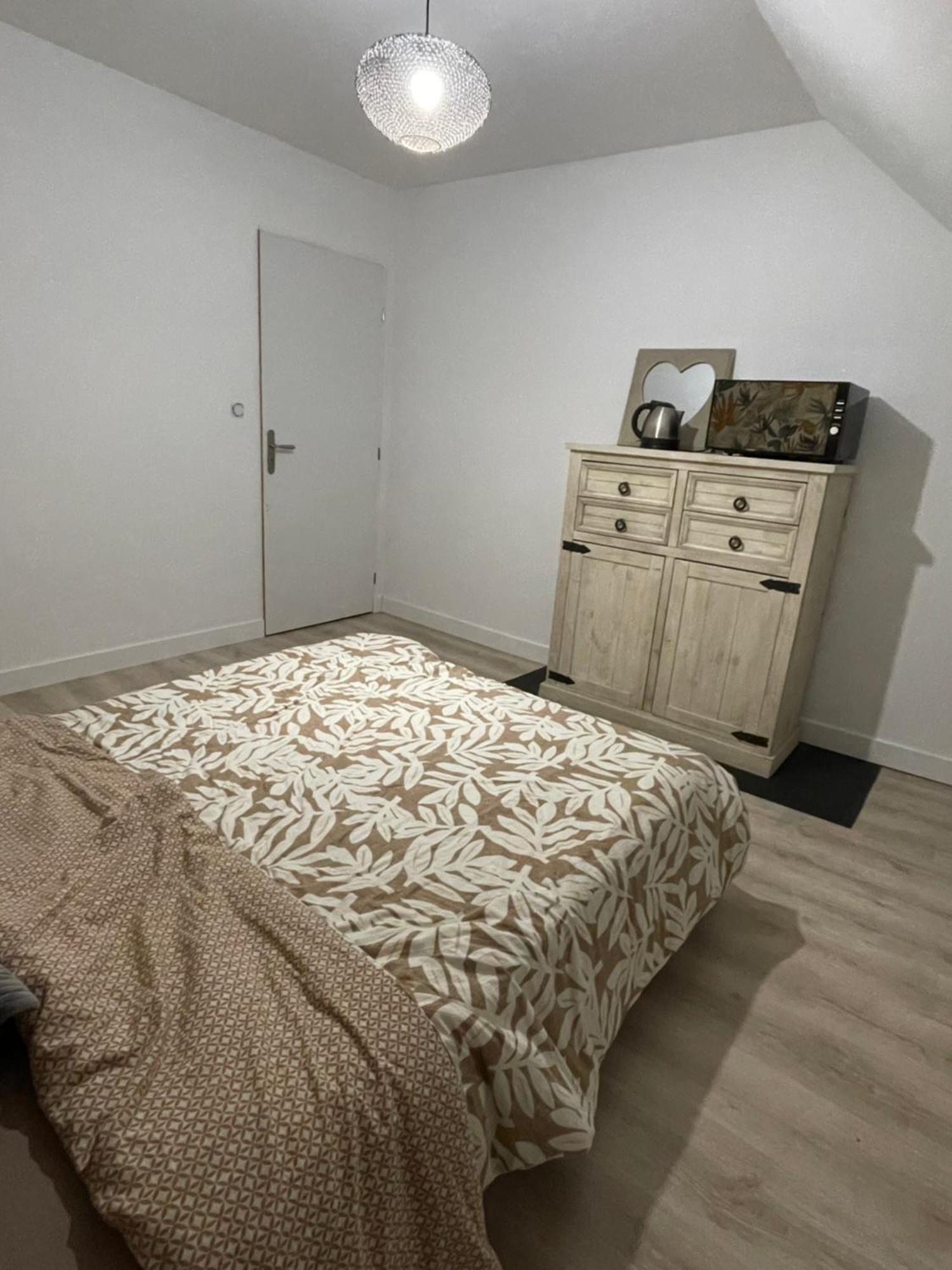 Chambre La Taniere !!!Heure De Depart 7H20 En Semaine!!! Casa de hóspedes Muzillac Exterior foto