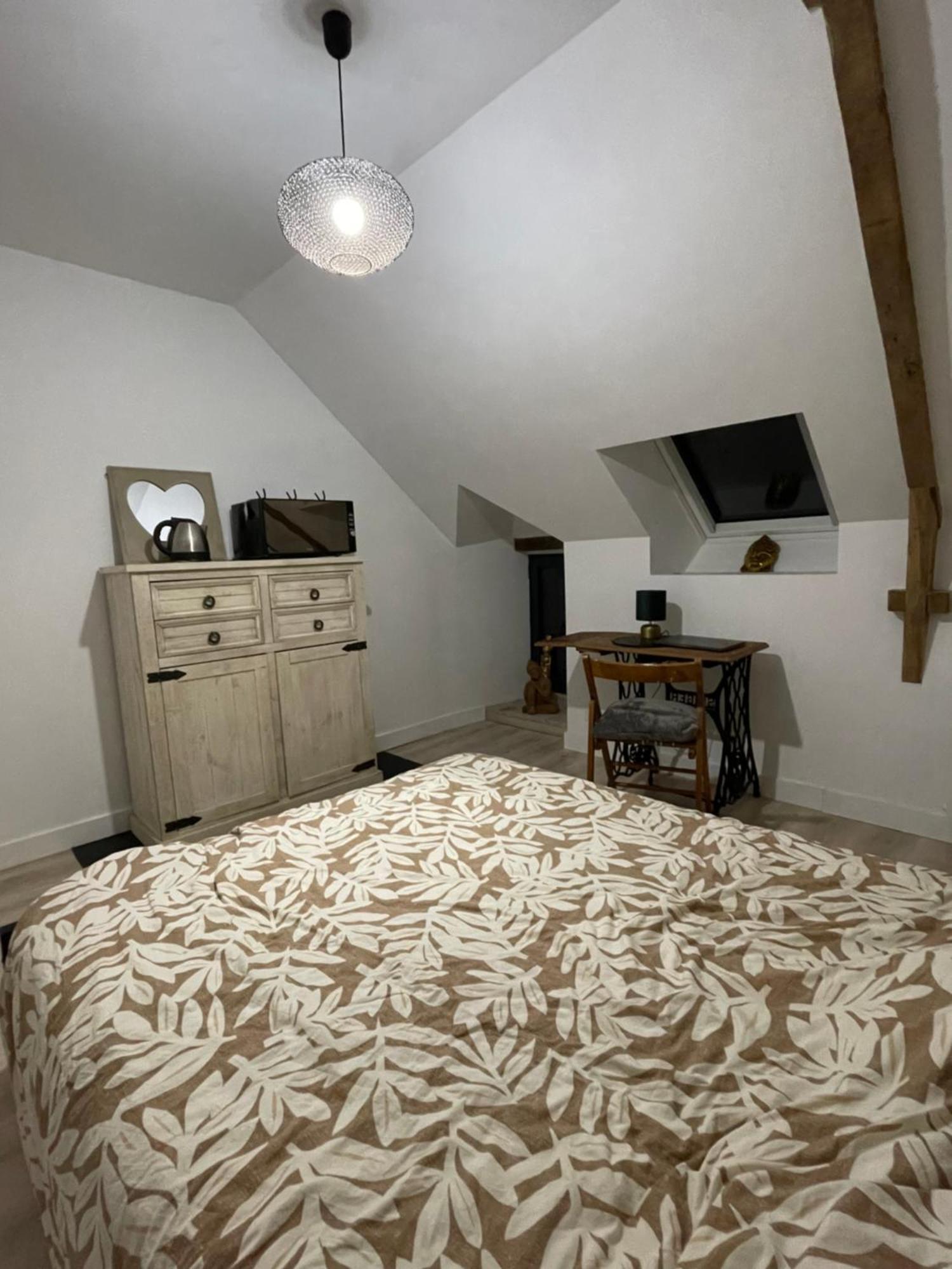 Chambre La Taniere !!!Heure De Depart 7H20 En Semaine!!! Casa de hóspedes Muzillac Exterior foto
